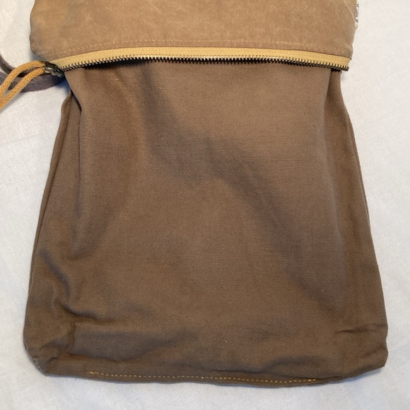 Rachel-Elise weather resistant cotton canvas backpack - Picture 9 of 16